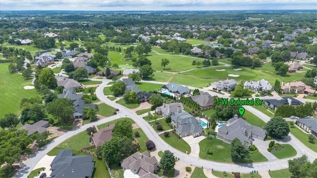 1 W Colonial Drive, Rogers, AR 72758