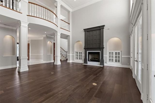 1 W Colonial Drive, Rogers, AR 72758