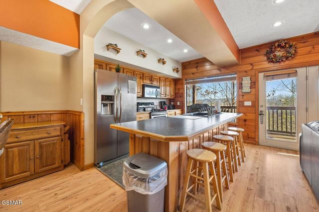 3507 Brook Stone Way, Pigeon Forge, TN 37863