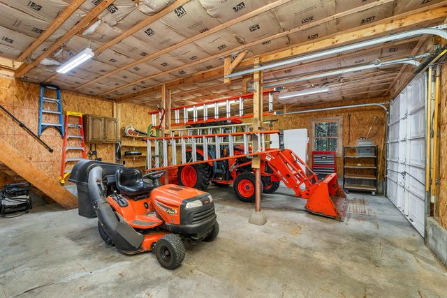 108 Maple Manor Road, Conway, NH 03813