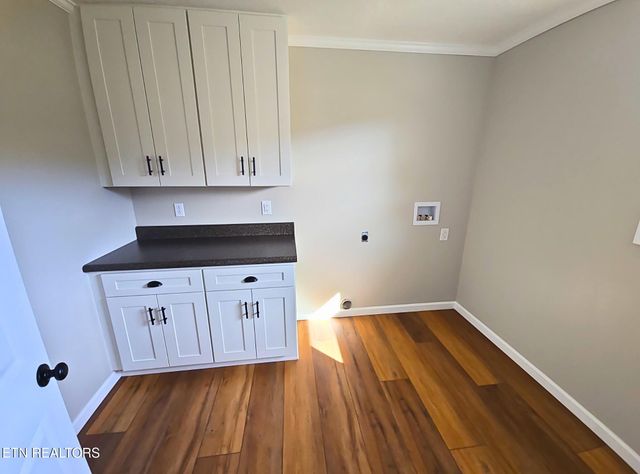 858 North Main St, Decatur, TN 37322