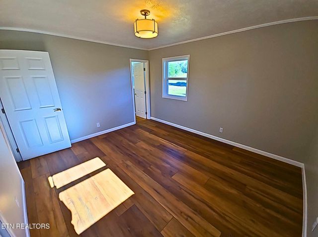 858 North Main St, Decatur, TN 37322