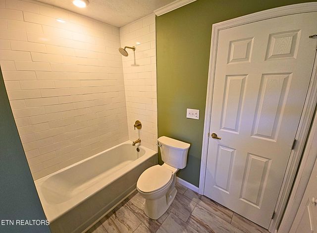 858 North Main St, Decatur, TN 37322