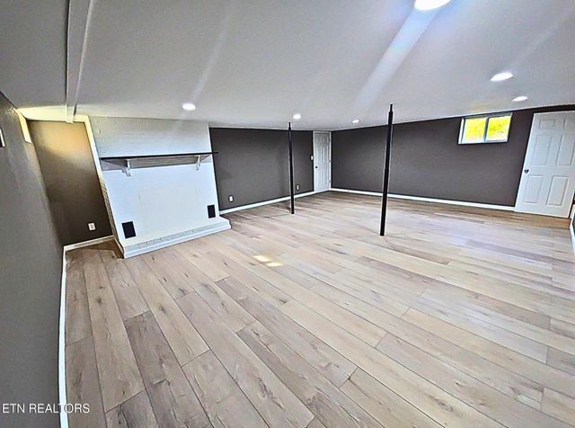 858 North Main St, Decatur, TN 37322