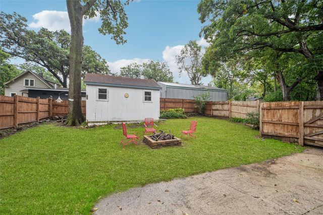 2714 Moyer Street, Des Moines, IA 50310