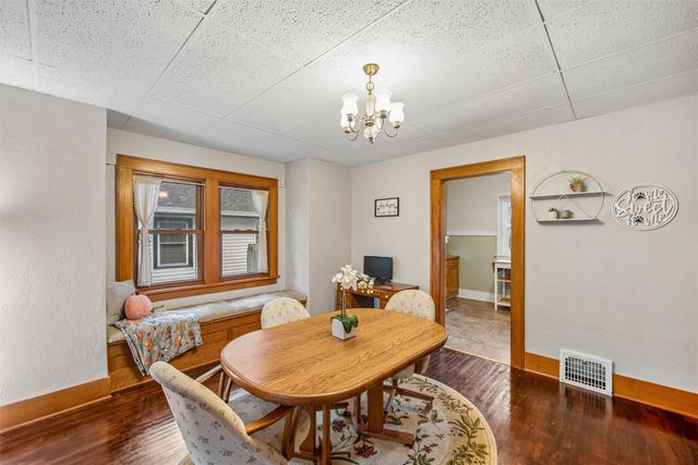 2714 Moyer Street, Des Moines, IA 50310