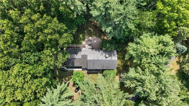 9 Lily Pond Lane, Perinton, NY 14534