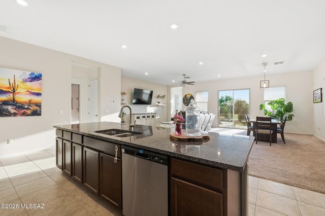 12537 N Denton Way, Marana, AZ 85653