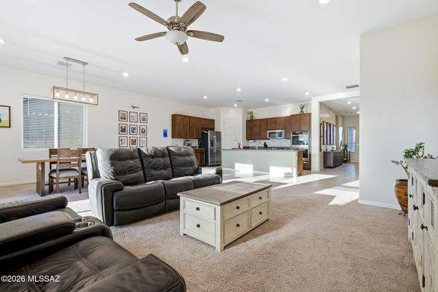 12537 N Denton Way, Marana, AZ 85653