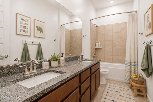 12537 N Denton Way, Marana, AZ 85653