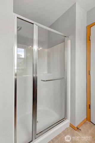 6219 Park St E, Fife, WA 98424