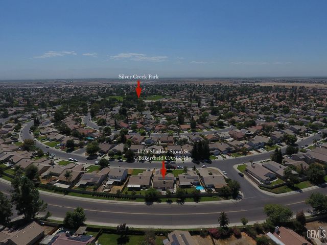 4825 Shadow Stone Street, Bakersfield, CA 93313