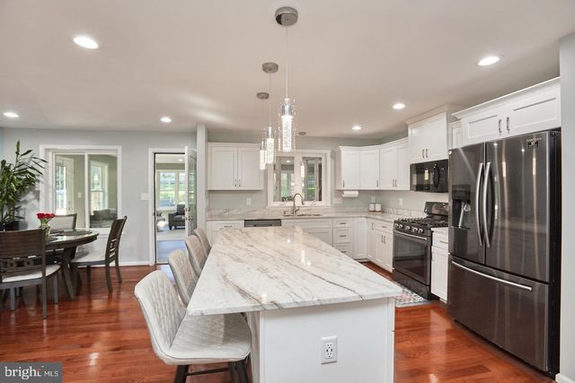 1007 VENICE DR, Silver Spring, MD 20904