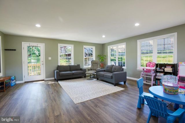 1007 VENICE DR, Silver Spring, MD 20904