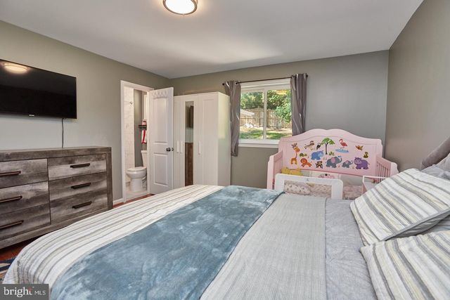 1007 VENICE DR, Silver Spring, MD 20904