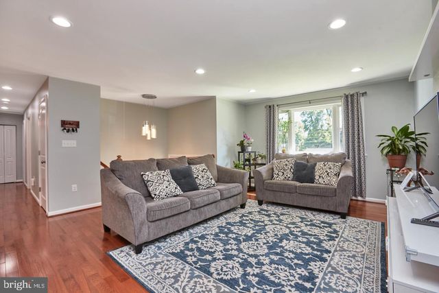 1007 VENICE DR, Silver Spring, MD 20904