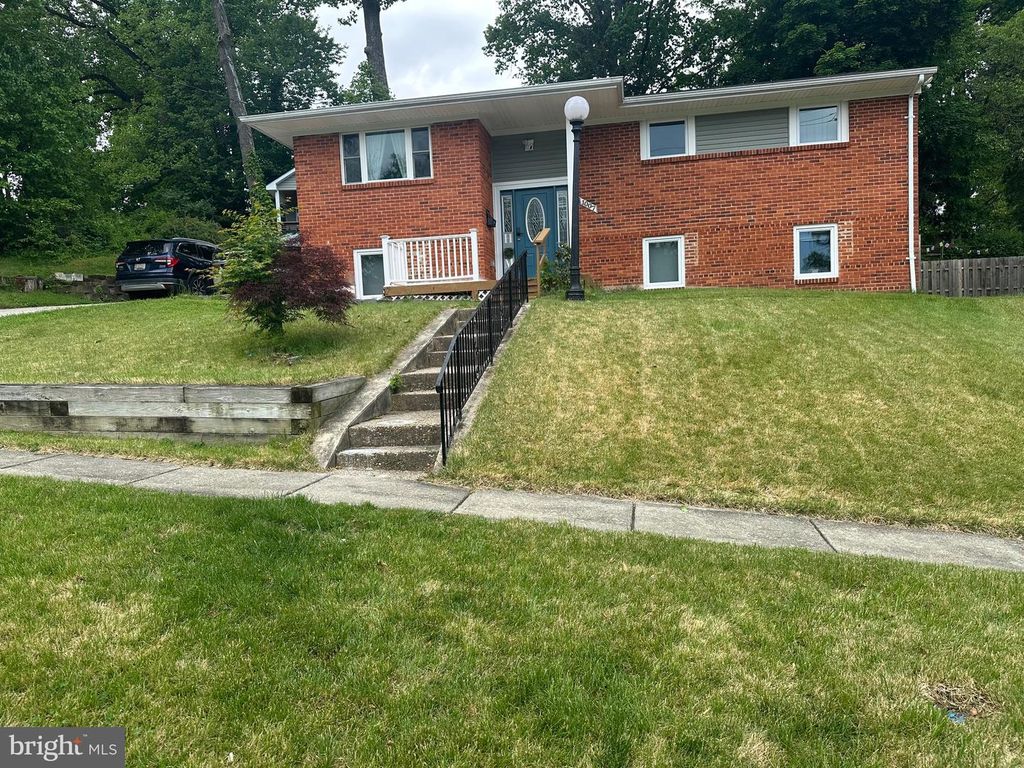 1007 VENICE DR, Silver Spring, MD 20904