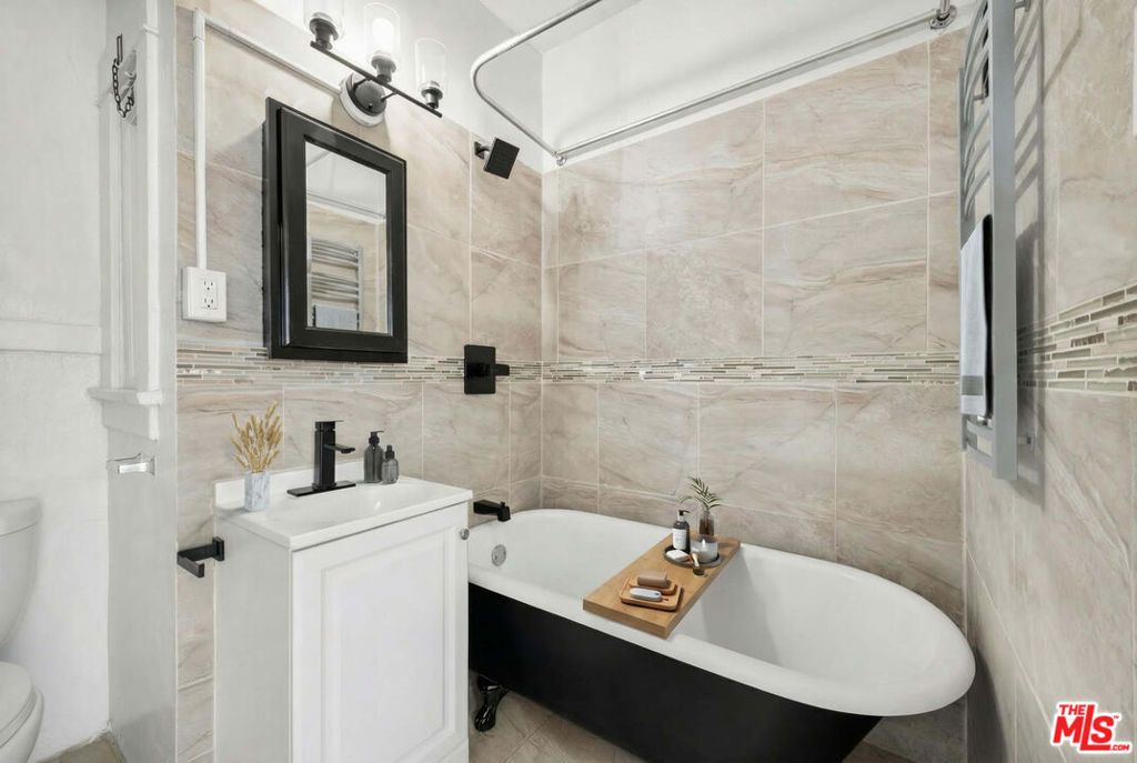 623 E Broadway, Long Beach, CA 90802 — photo 3