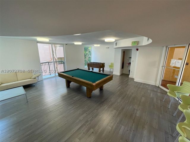 8888 Collins Ave 512, Surfside, FL 33154