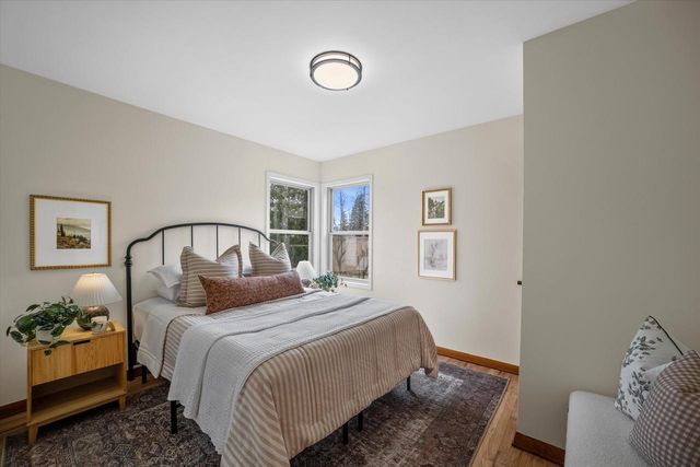 W166N8430 Dardis AVENUE, Menomonee Falls, WI 53051