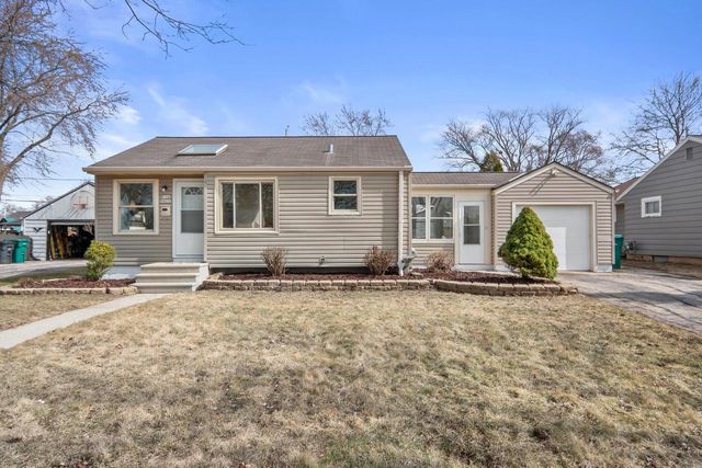 W166N8430 Dardis AVENUE, Menomonee Falls, WI 53051