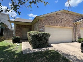 1237 Grand Central Parkway, Fort Worth, TX 76131