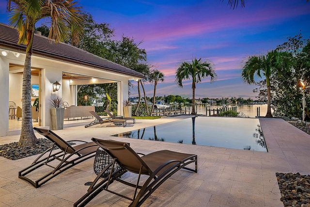 19651 Riverside Drive, Jupiter, FL 33469