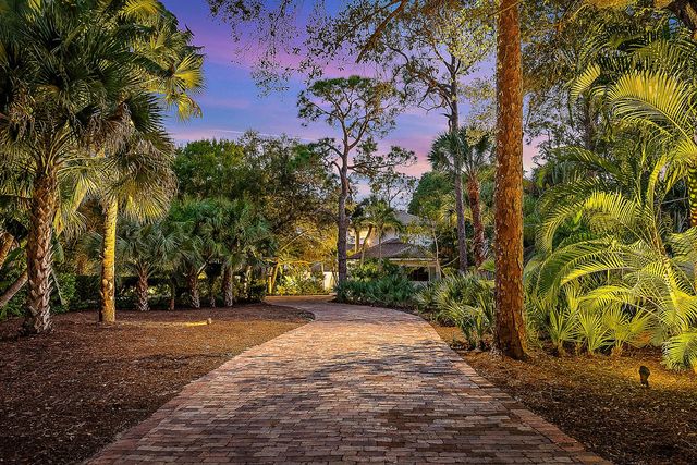 19651 Riverside Drive, Jupiter, FL 33469