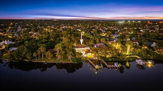 19651 Riverside Drive, Jupiter, FL 33469
