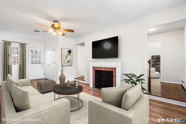 8 Woodlawn Drive, Bethel, CT 06801