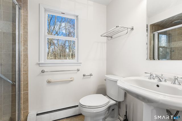 8 Woodlawn Drive, Bethel, CT 06801