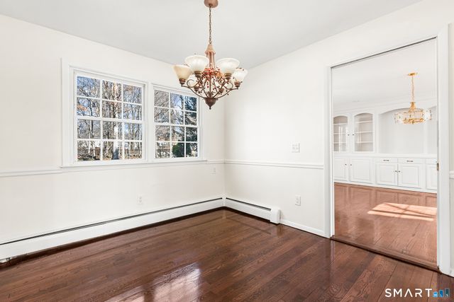 8 Woodlawn Drive, Bethel, CT 06801