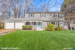 8 Woodlawn Drive, Bethel, CT 06801