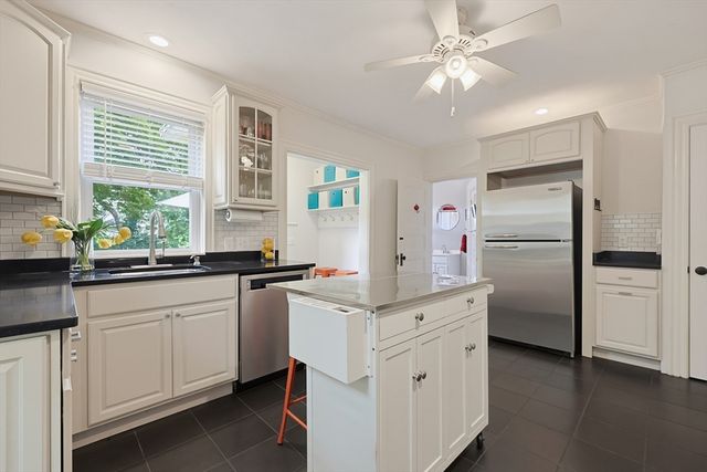 113 Grove St, North Attleboro, MA 02760