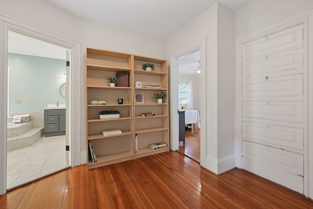 113 Grove St, North Attleboro, MA 02760