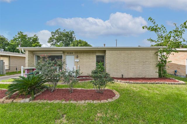 1124 Helen Drive, Deer Park, TX 77536