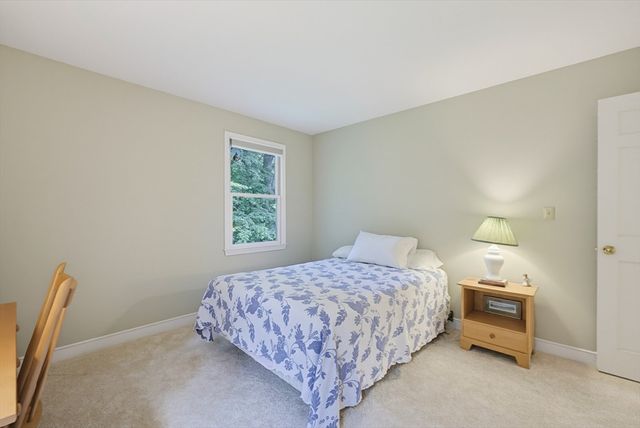 164 Granite St, Medfield, MA 02052