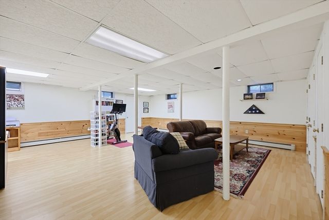 164 Granite St, Medfield, MA 02052
