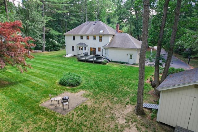 164 Granite St, Medfield, MA 02052