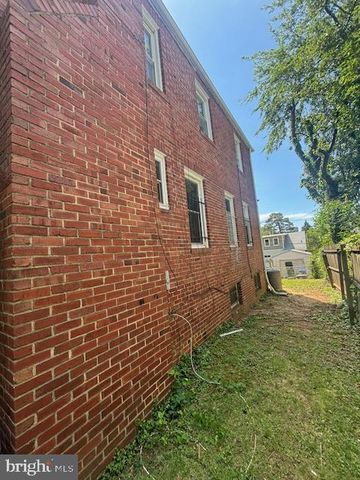 26 MILMARSON PL NW, Washington, DC 20011