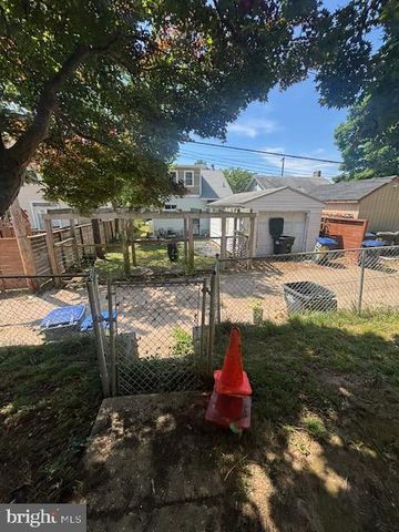 26 MILMARSON PL NW, Washington, DC 20011