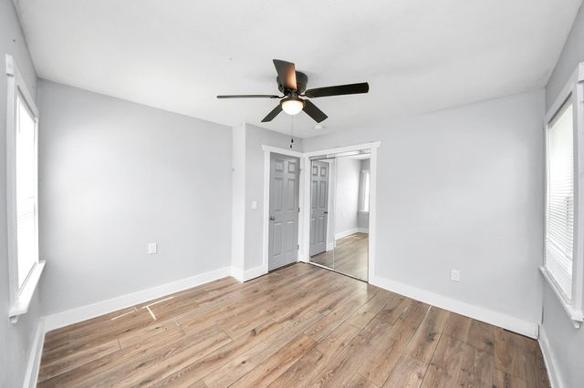 5738 Kenilwood Drive, Houston, TX 77033