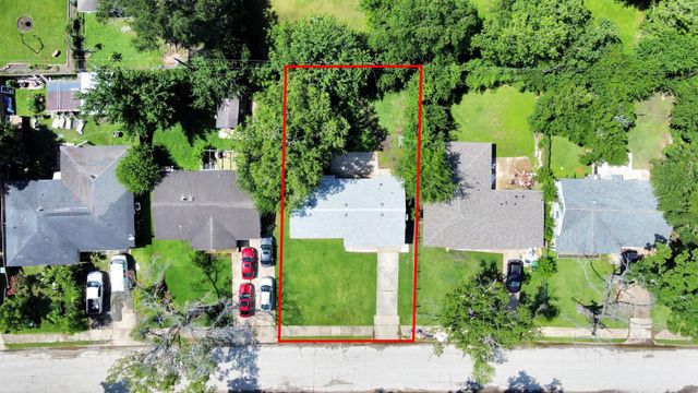 5738 Kenilwood Drive, Houston, TX 77033