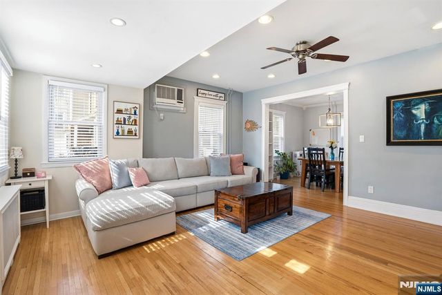 501 Chase Avenue, Lyndhurst, NJ 07071