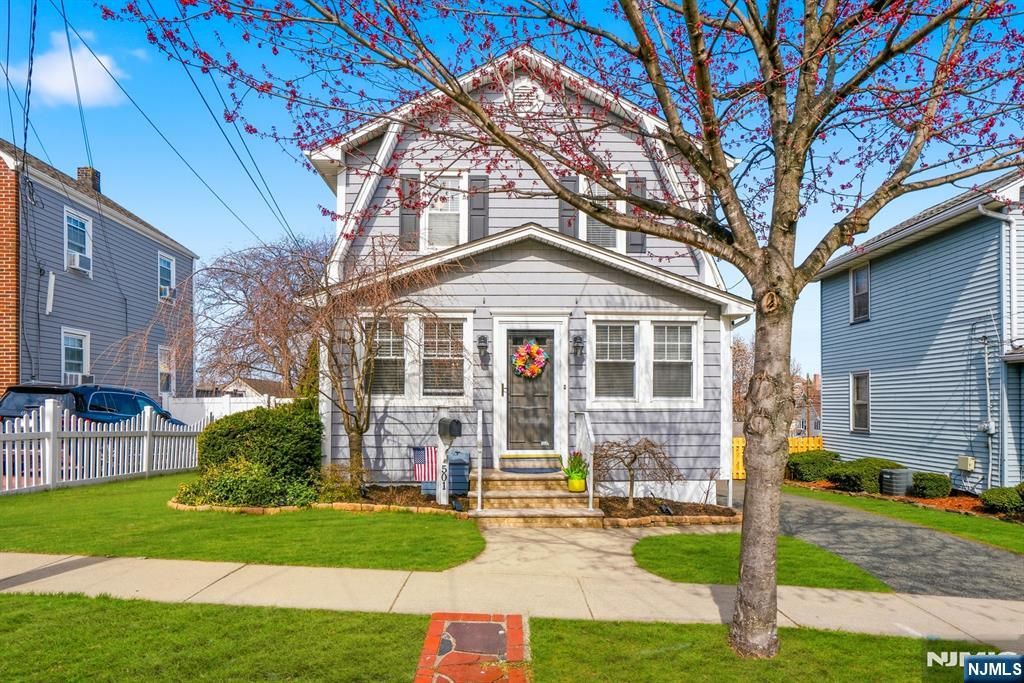 501 Chase Avenue, Lyndhurst, NJ 07071