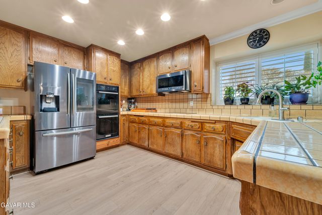 41240 47th Street West, Quartz Hill, CA 93536