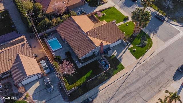 41240 47th Street West, Quartz Hill, CA 93536