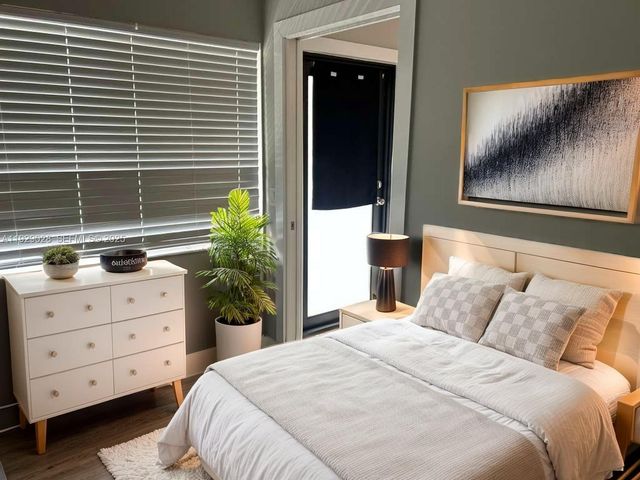 335 SW 20th St 7, Fort Lauderdale, FL 33315