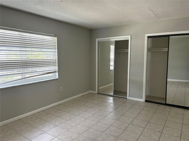 335 SW 20th St 7, Fort Lauderdale, FL 33315