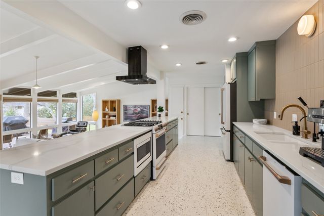 2606 Birdcreek Drive, Temple, TX 76502